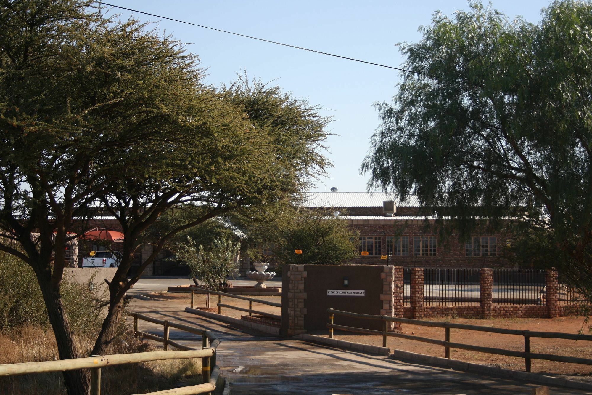 Diggies Lodge Kimberley Exterior photo